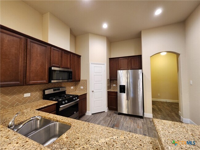 Building Photo - 1241 FM-306 E