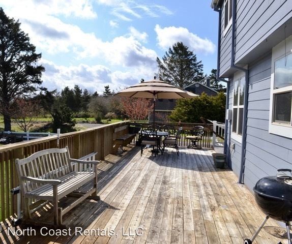 Building Photo - 89565 Manion Dr