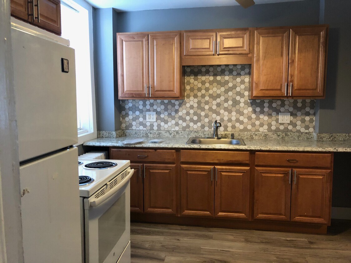 158 6th St Unit 1F, Verplanck, NY 10596 Apartments in Verplanck, NY