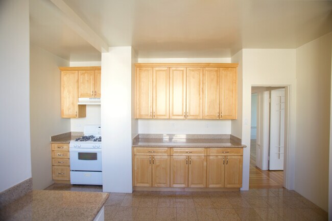 Building Photo - 3435 18th St