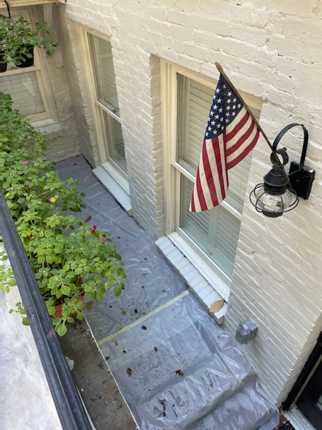 Foto del edificio - 1BR in Georgetown East Village WITH PARKIN...