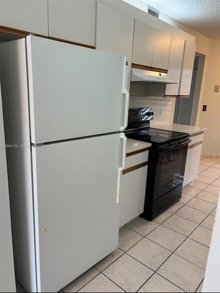 Photo - 12501 SW 14th St Apartment