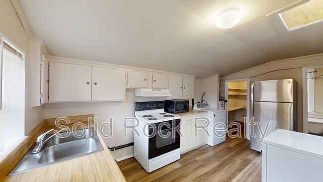 Foto del edificio - 3137 W Kiowa St