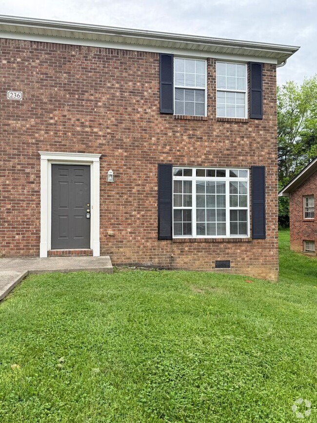 Building Photo - 236 Wayne Dr