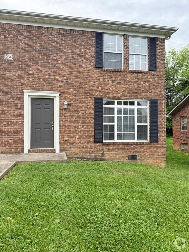Building Photo - 236 Wayne Dr