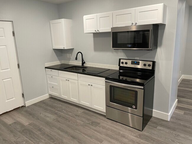 Building Photo - 18 N 2500 W