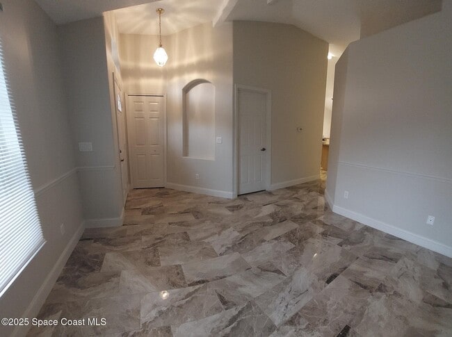 Building Photo - 1751 Bobtail Dr