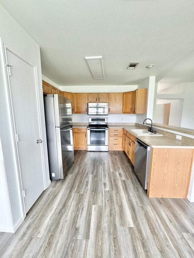 Foto del edificio - 3 Bed/ 2 Bath on 7810 Hawthorne