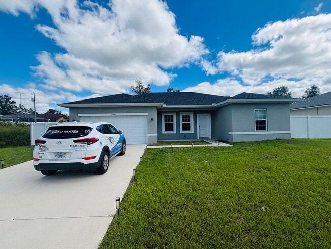 Foto del edificio - Gorgeous Newer Home in Marion Oaks!!