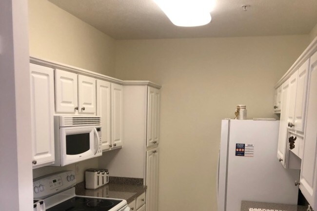 Foto del edificio - 114 Fountain Pointe Ln