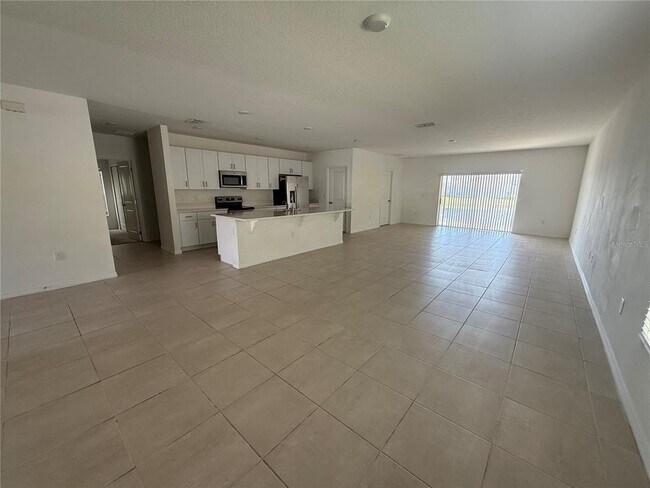 Foto del edificio - 355 White Heron Wy