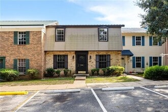 Building Photo - 4017 Cottage Hill Rd
