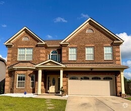 Building Photo - 2712 Magnum Dr