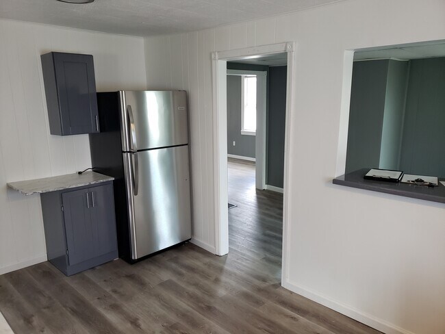 Foto del edificio - 4547 Babyland Rd