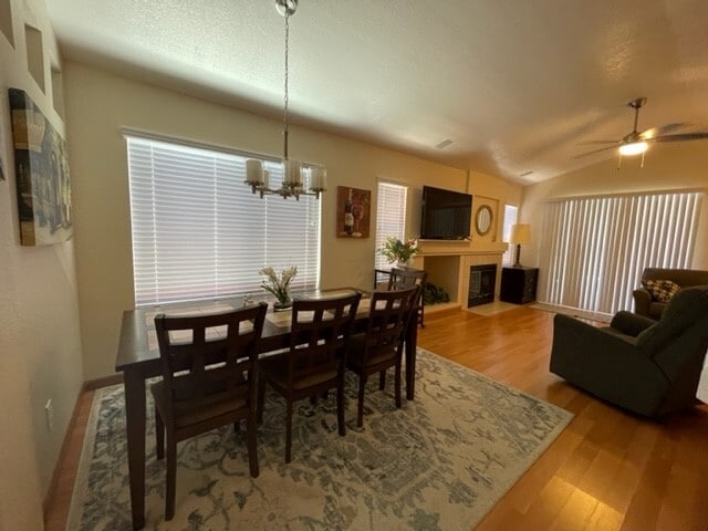 Foto del edificio - 8851 Silverberry Ave