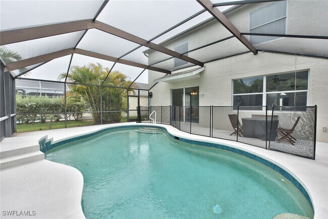 Foto del edificio - 11533 Woodmount Ln