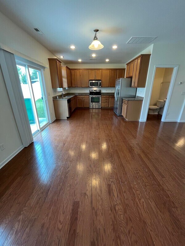 Foto del edificio - 5600 Cactus Valley Rd