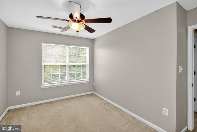 Foto del edificio - 8611 Ellesmere Way