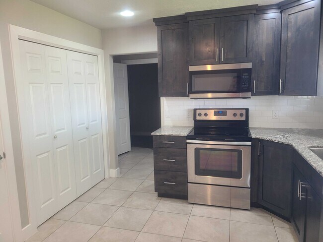 Foto del edificio - 1563 W 1400 N