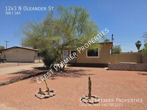 Building Photo - 1243 N Oleander St