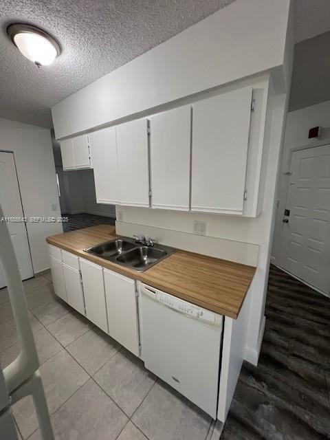 Foto del edificio - 18336 NW 68th Ave