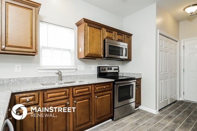 Foto del edificio - 125 Salem Ridge Ct
