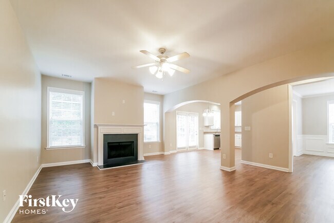Foto del edificio - 3172 Forest Grove Trail