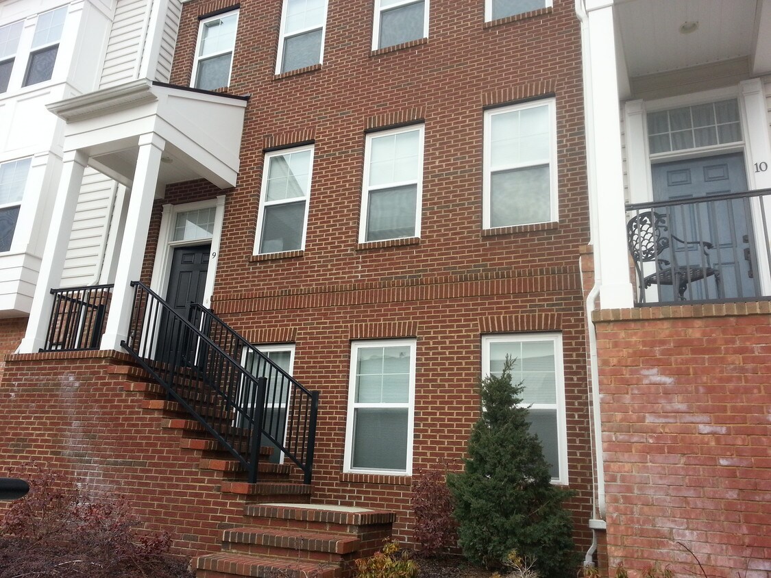 7 Maple Ave, Morristown, NJ 07960 Townhome Rentals in Morristown NJ