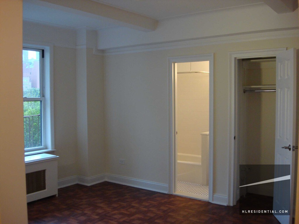 Foto principal - 52 Clark St