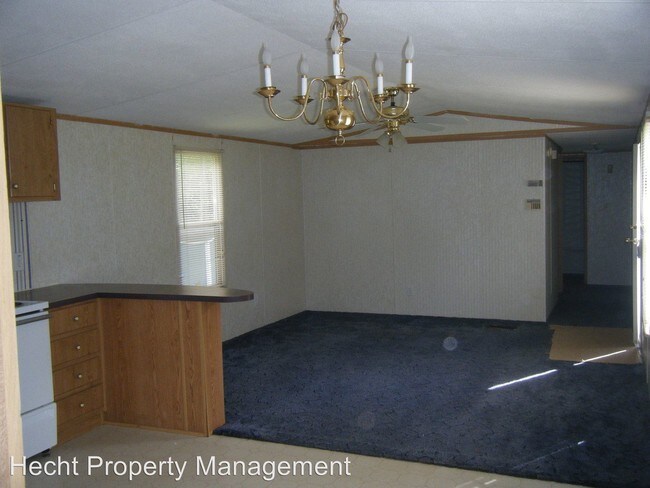 Building Photo - 3260 Falcon Ridge Rd