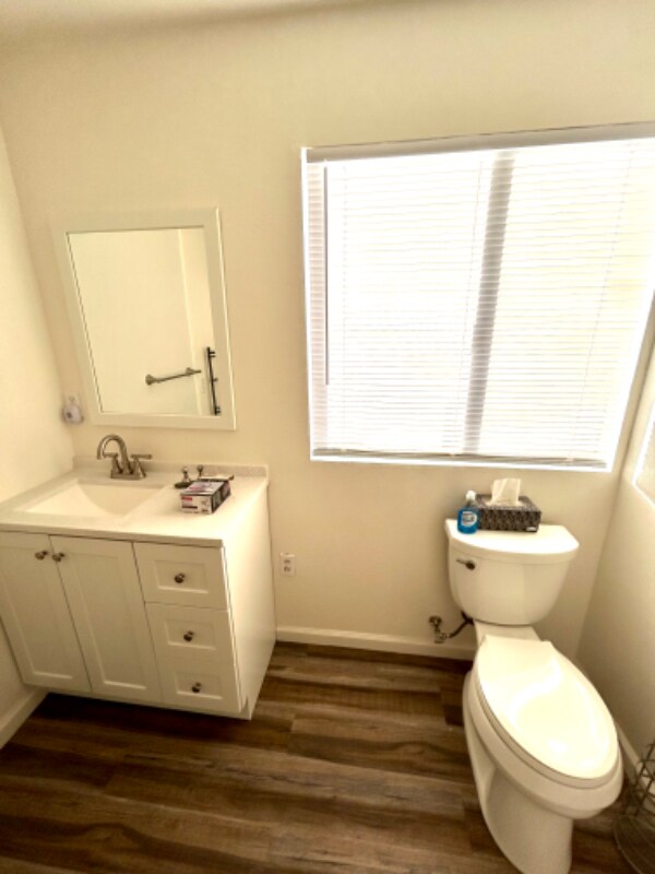 Building Photo - 22750 Illahee Dr