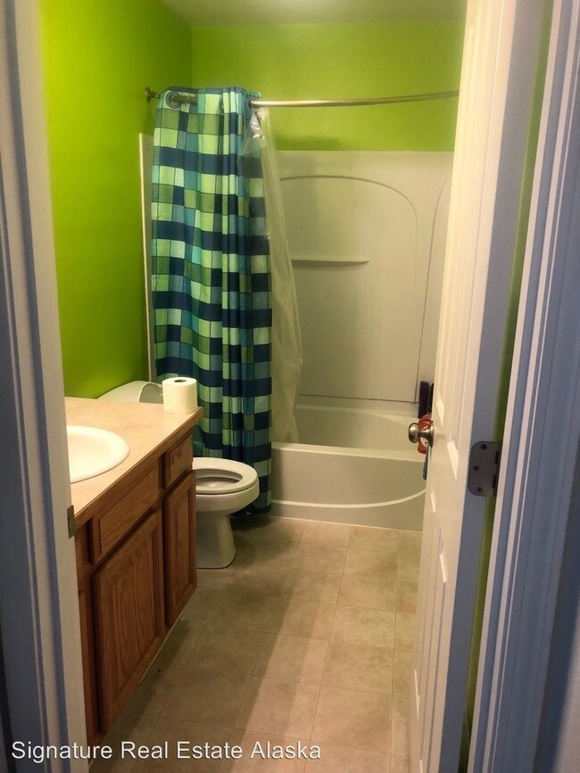 Building Photo - 4 br, 2.5 bath House - 1135  Esty Circle