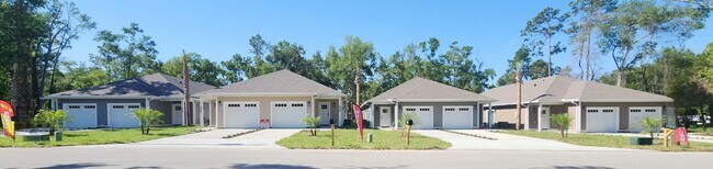 Building Photo - 6408 W Flanders Ln