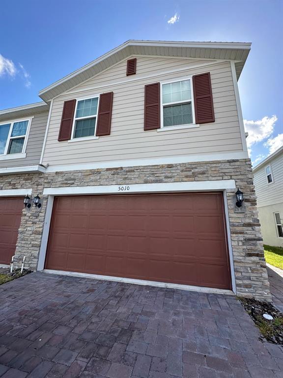 Foto principal - 5010 Greenbank Ln