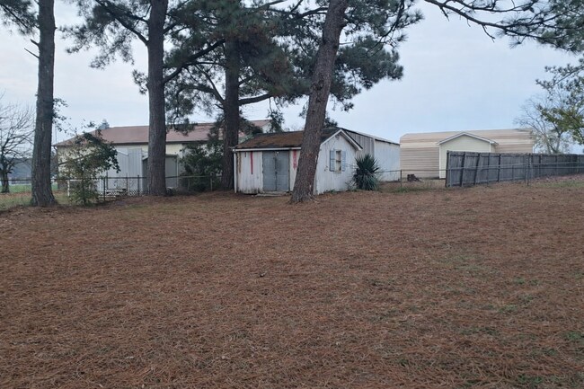 Foto del edificio - 103 Murchison Dr