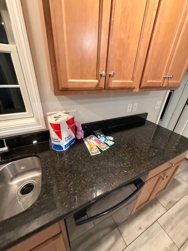 Foto del edificio - 1142-1144 Boston Road