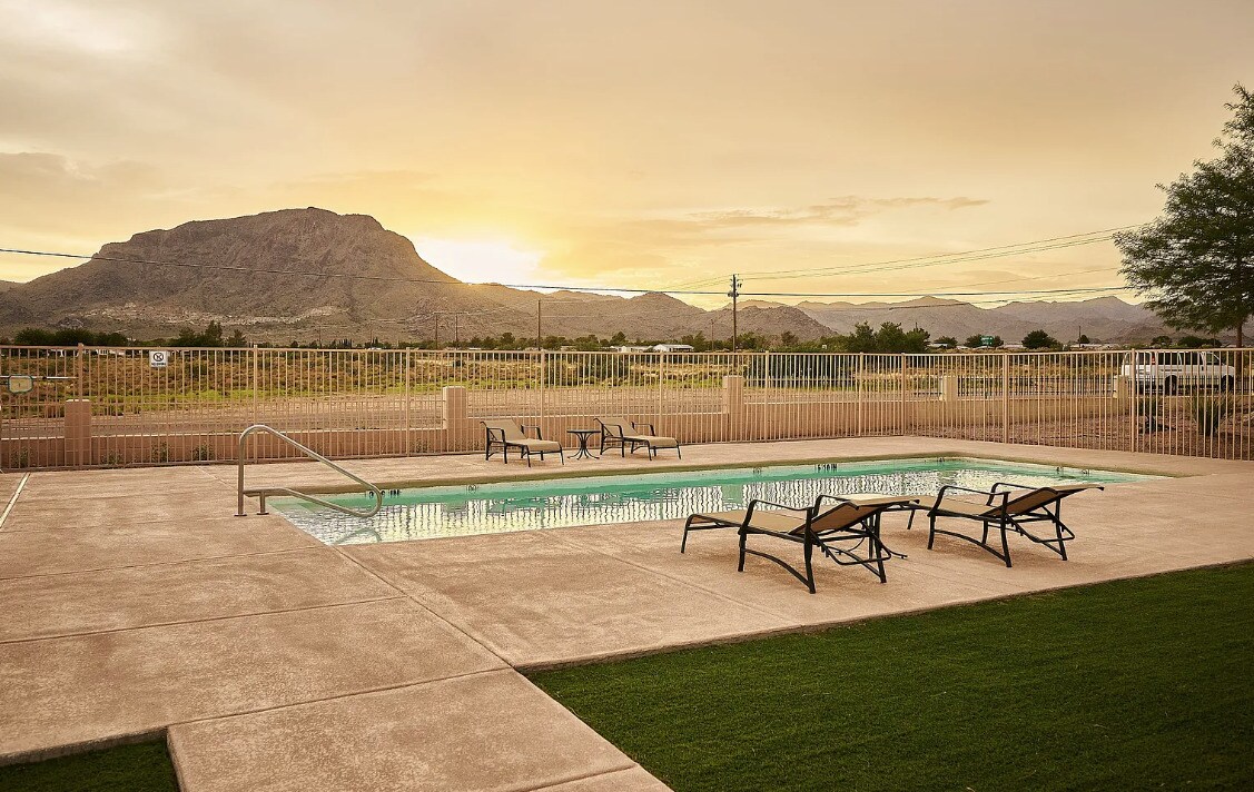 Foto del edificio - Kingman Resort Homes