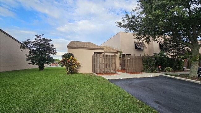 Building Photo - 1189 NW 122nd Terrace