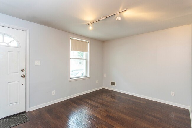 Foto del edificio - FISHTOWN | 2 bed/1 bath