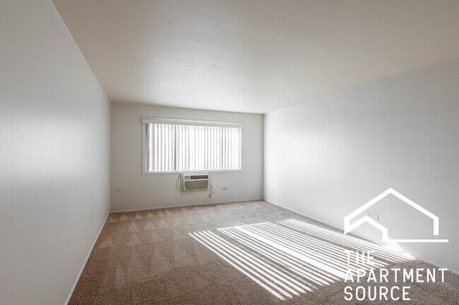 Foto del edificio - 7308 W North Ave
