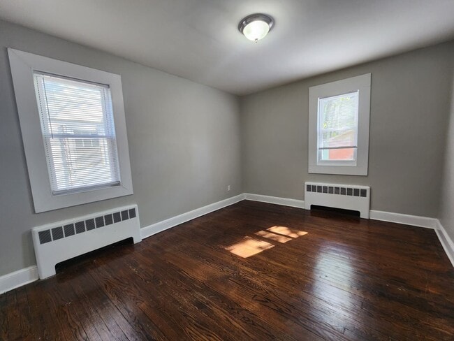 Foto del edificio - 383 Newhall St