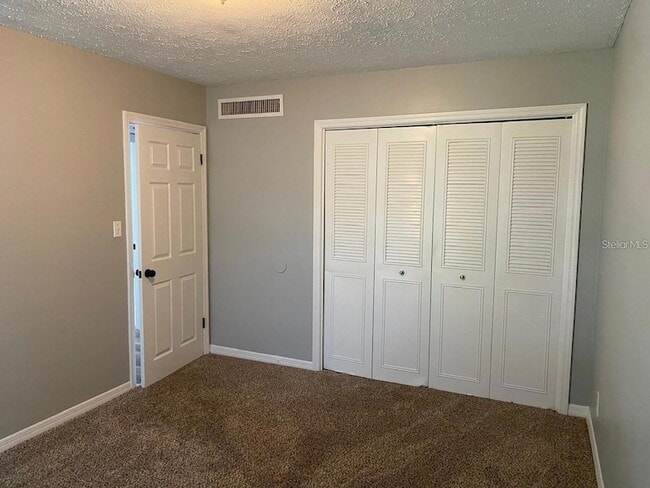 Building Photo - 395 Wymore Road Unit 200