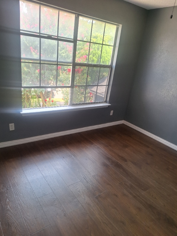 Building Photo - 2123 Chatham Square Ct