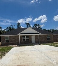 Building Photo - 1085 Hughes St