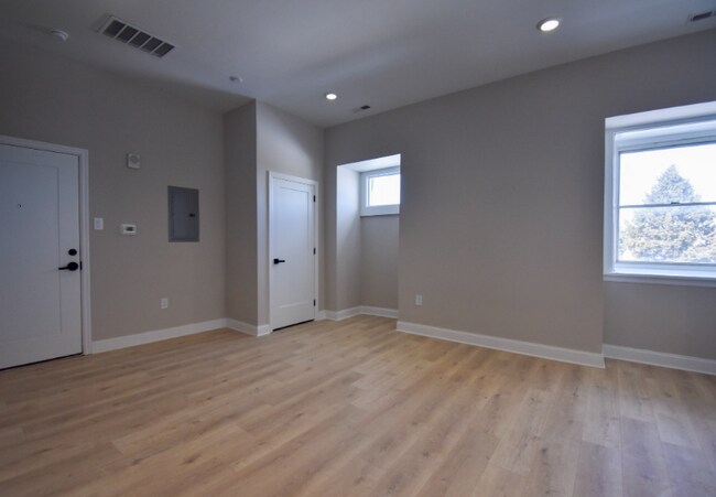 Foto del edificio - 1030 N 48th St