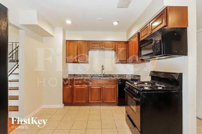 Foto del edificio - 3815 212th Pl