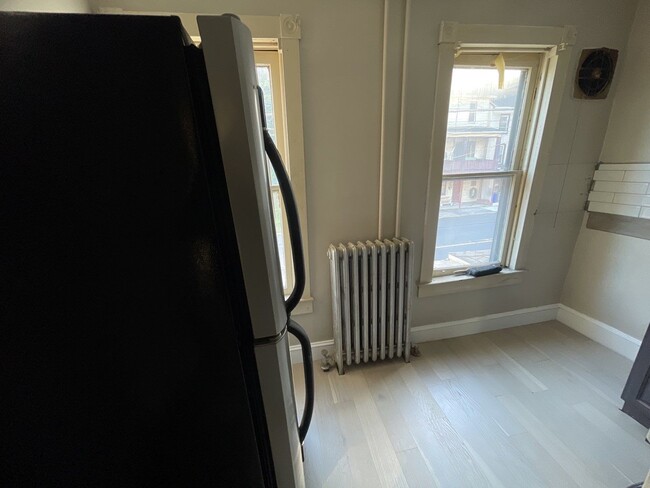 Foto del edificio - 582 Sunbury St