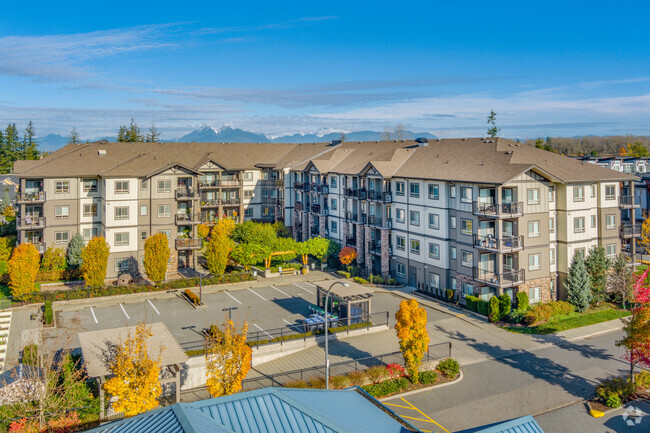 Building Photo - Lexington Court Apartments