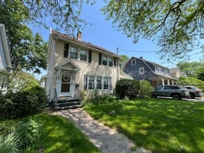 Building Photo - 109 Ardmore St