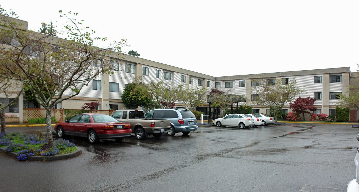 Primary Photo - The Shorewood Retirement Residences 55+